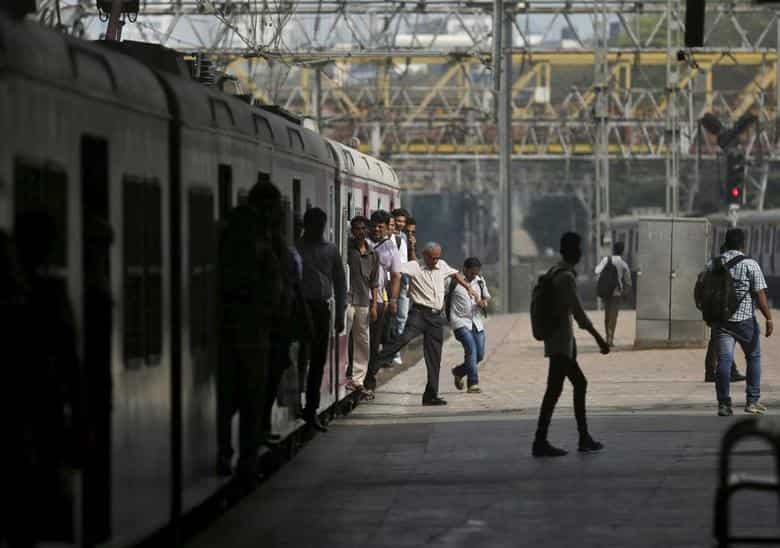 trains-cancelled-today-16-december-bareilly-intercity-express-among