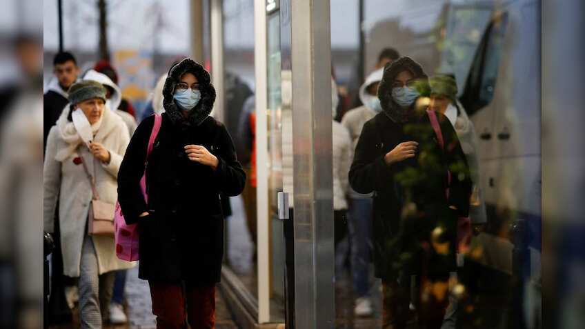 Will the pandemic become endemic in 2023? Experts hedge their bets