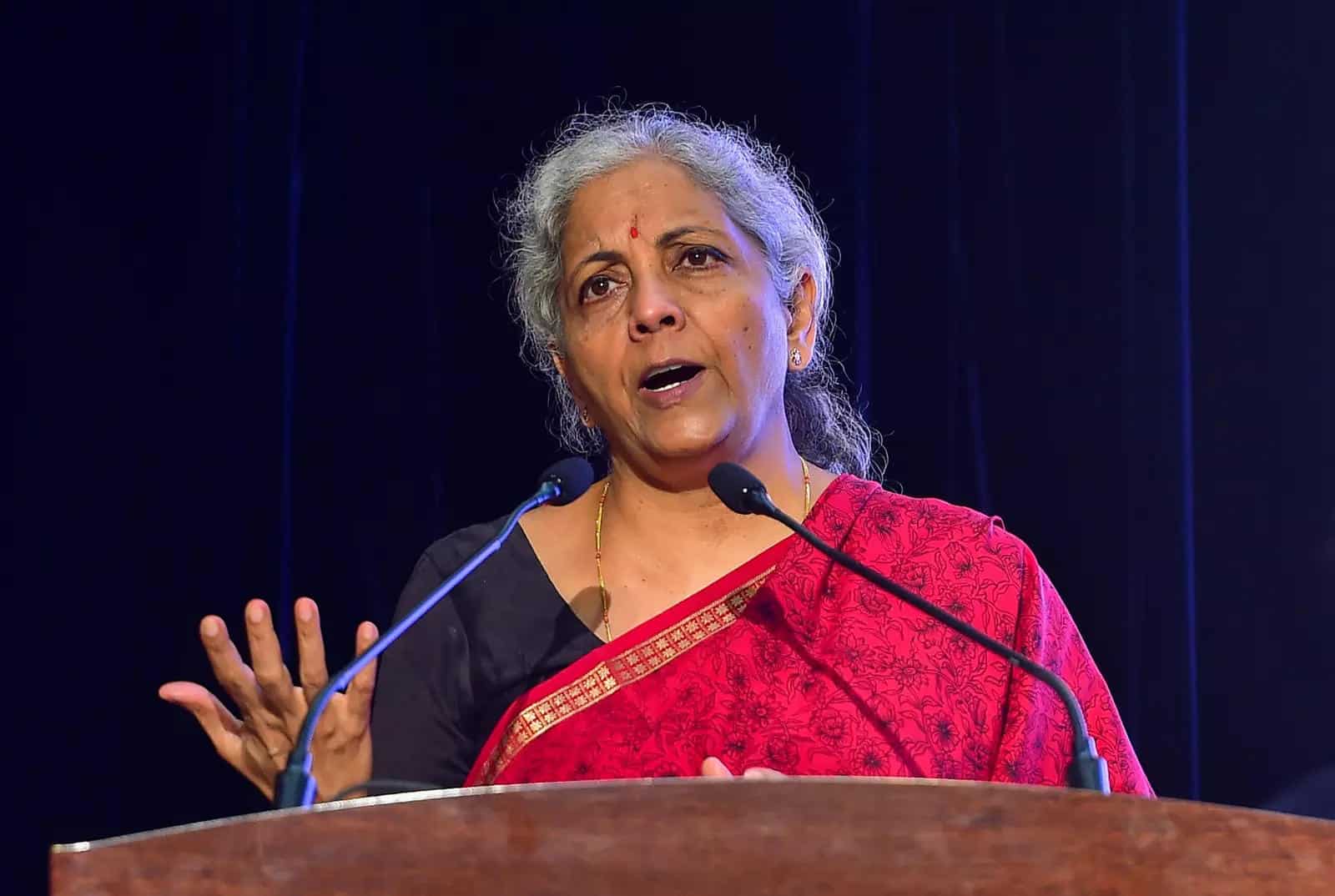 Finance Minister Nirmala Sitharaman Admitted To Aiims In Delhi Zee Business 1828