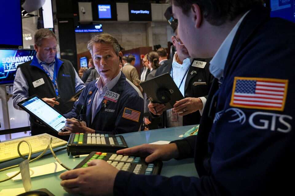 us-stock-market-news-dow-jones-ends-flat-s-p-500-nasdaq-close-lower