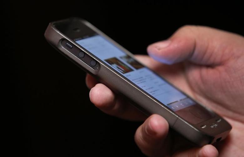 Aadhaar-based e-KYC transactions rise 22% to 28.75 cr in November 2022