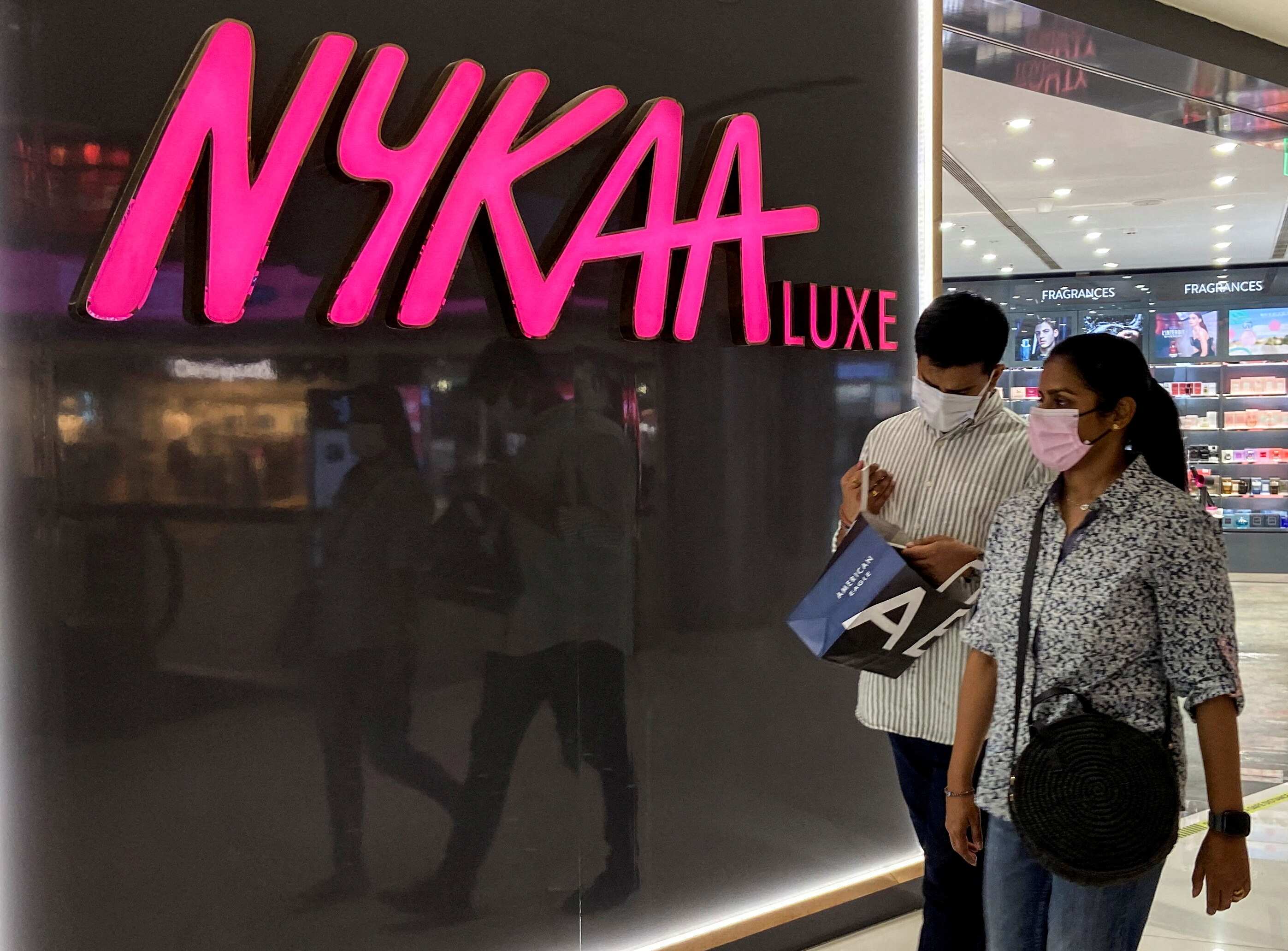 Nykaa share reverses trend, zooms over 7% to hit one-week high 