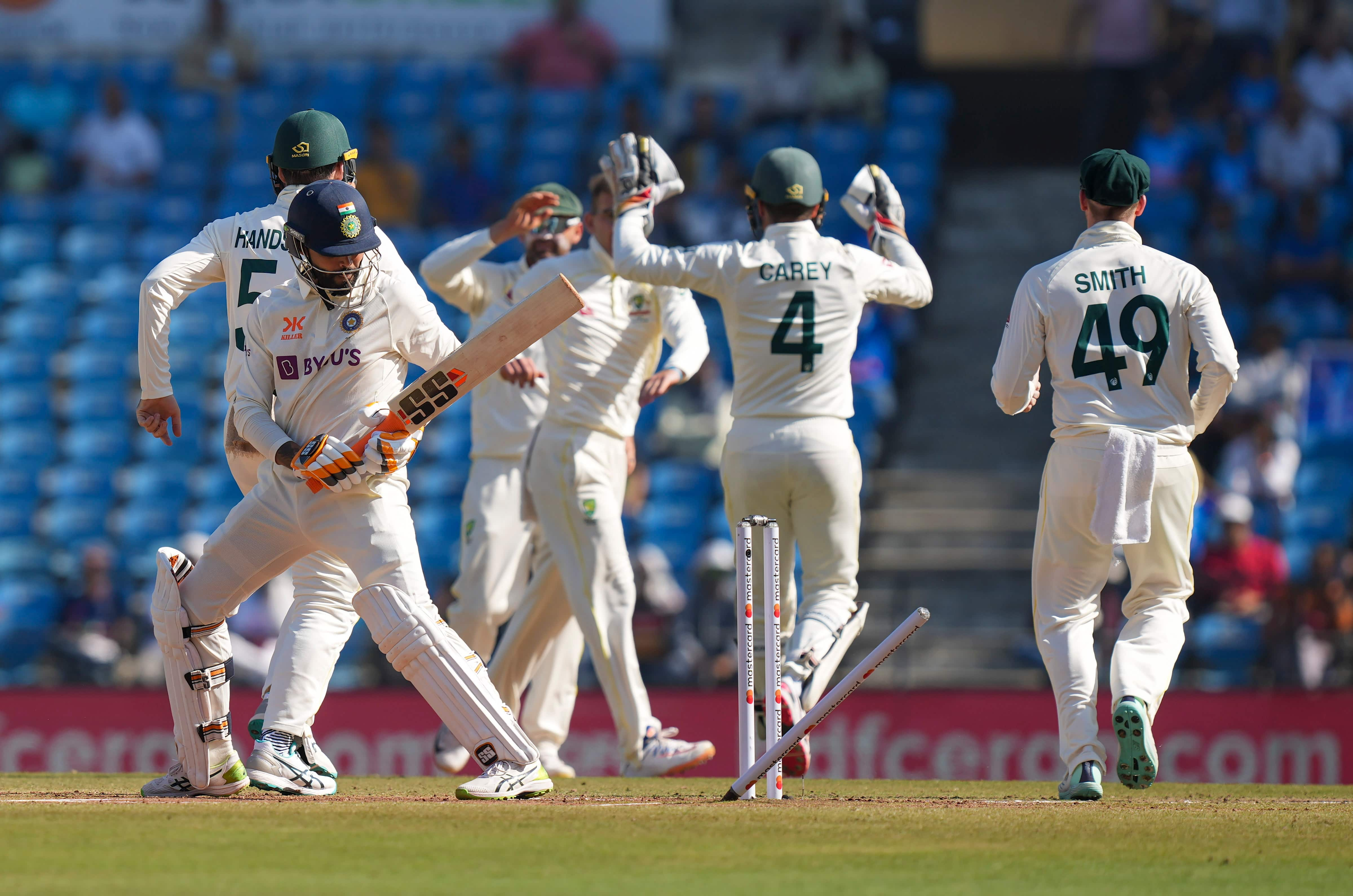 Ravindra Jadeja bowled out