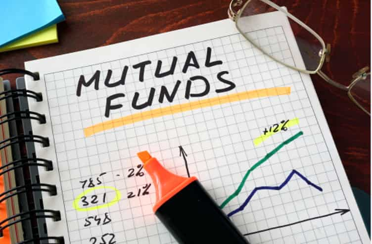 Fixed Deposit vs Debt Mutual Funds: Which offers better power of compounding to beat inflation?