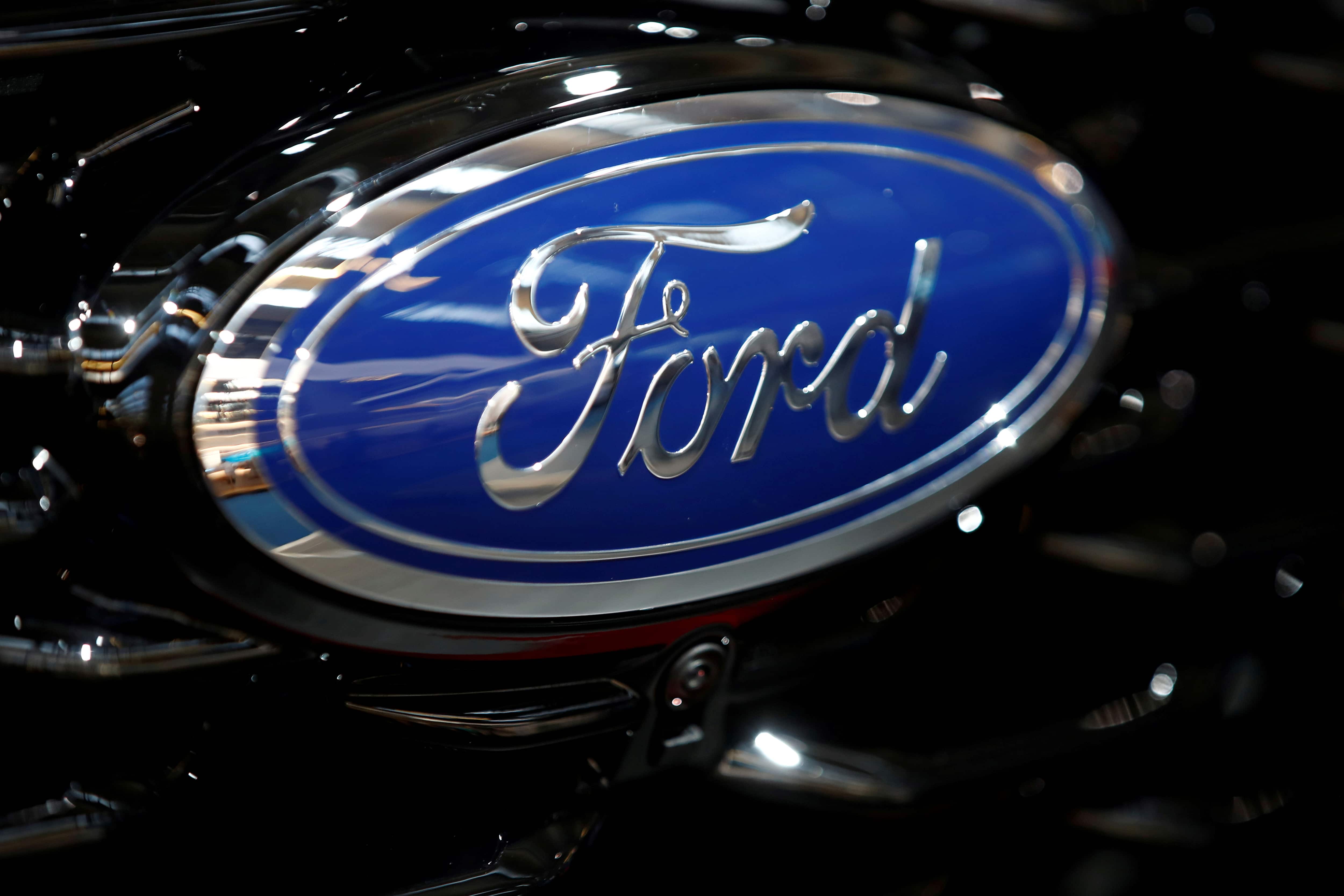 Ford Halts Production Shipments Of Electric Truck Due To Battery Issue
