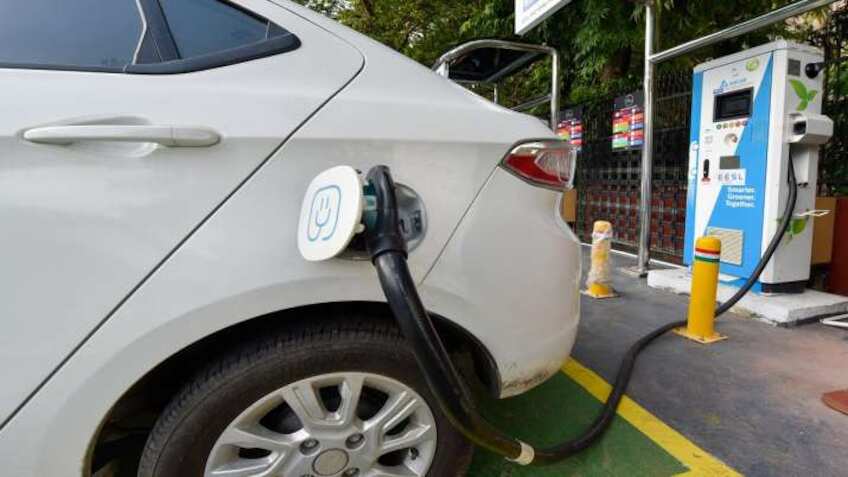 Servotech Power inks pact with Dubai-based firm to install EV charging ...