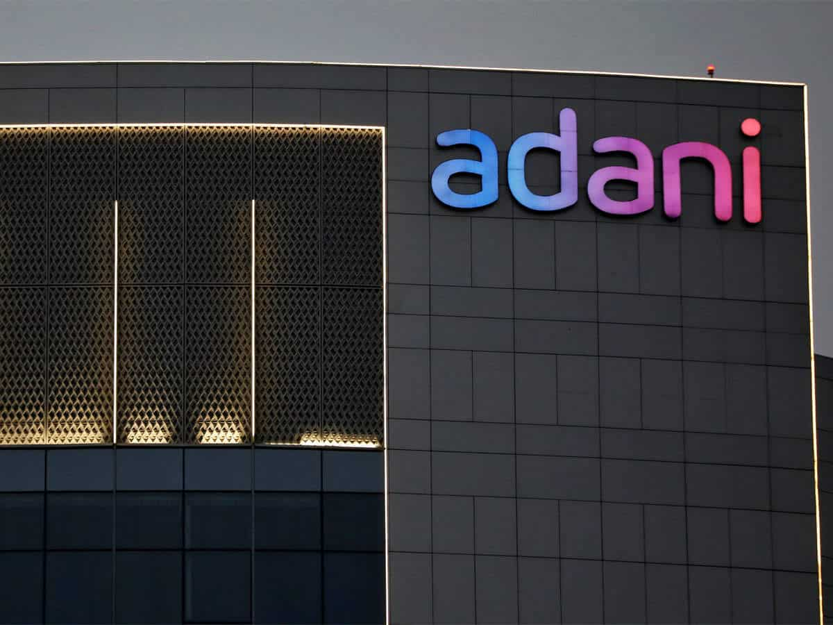 MFs Lost Faith In Adani Shares! Which Adani Stocks Were Sold By Mutual ...