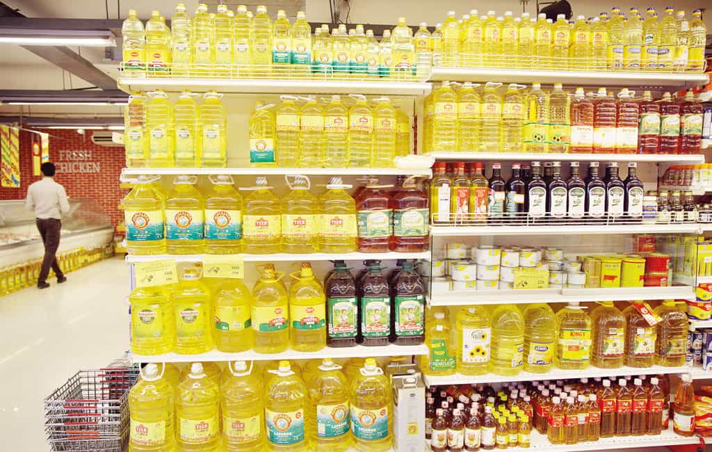 How Will Decline In Edible Oil Price Impact FMCG Companies & Consumers