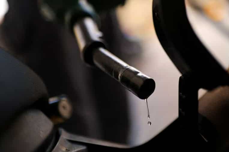 Petrol, diesel prices: Fuel prices remain unchanged; check latest rates in Delhi, Bengaluru, Mumbai, Chennai and Noida