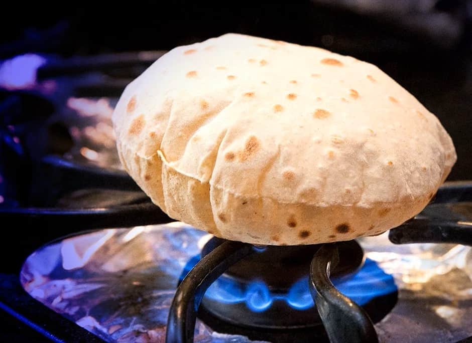 Cooking Chapati on Tawa or Direct Flame: Which is Better