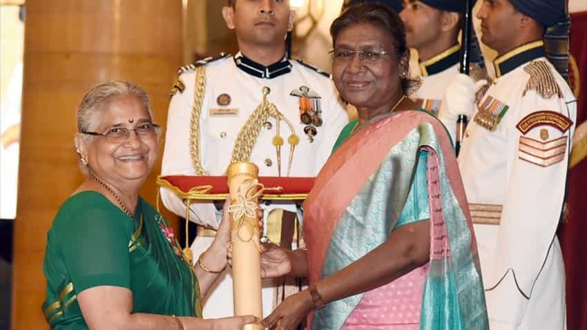 IN PICS - Padma Awards 2023: President confers award on late Mulayam ...