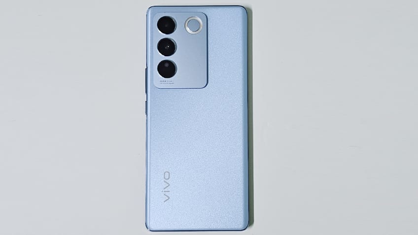 Vivo V27 5G Review: Mid-range all-rounder with killer looks