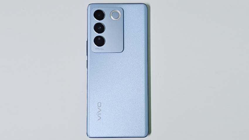 Vivo V27 5G Review: Mid-range all-rounder with killer looks