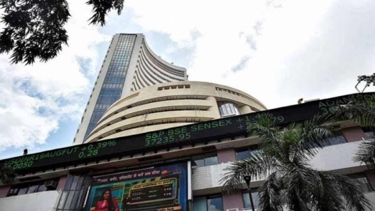 Closing Bell: Sensex, Nifty50 rise for 8th straight session; Divi's Lab zooms almost 10% on higher exports