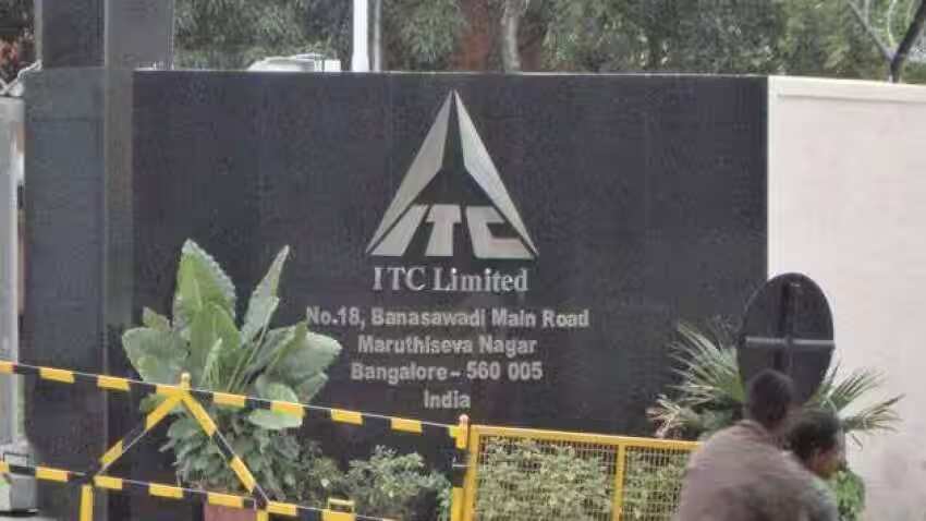 Read more about the article ITC hits all-time high; CLSA raises target price to Rs 430