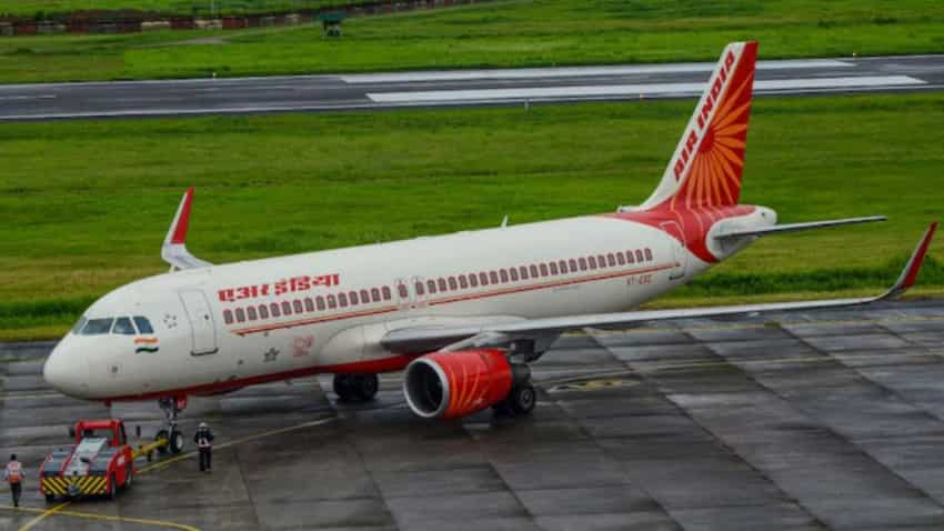Read more about the article DGCA probes after pilot allows female friend in cockpit during Air India’s Dubai-Delhi flight