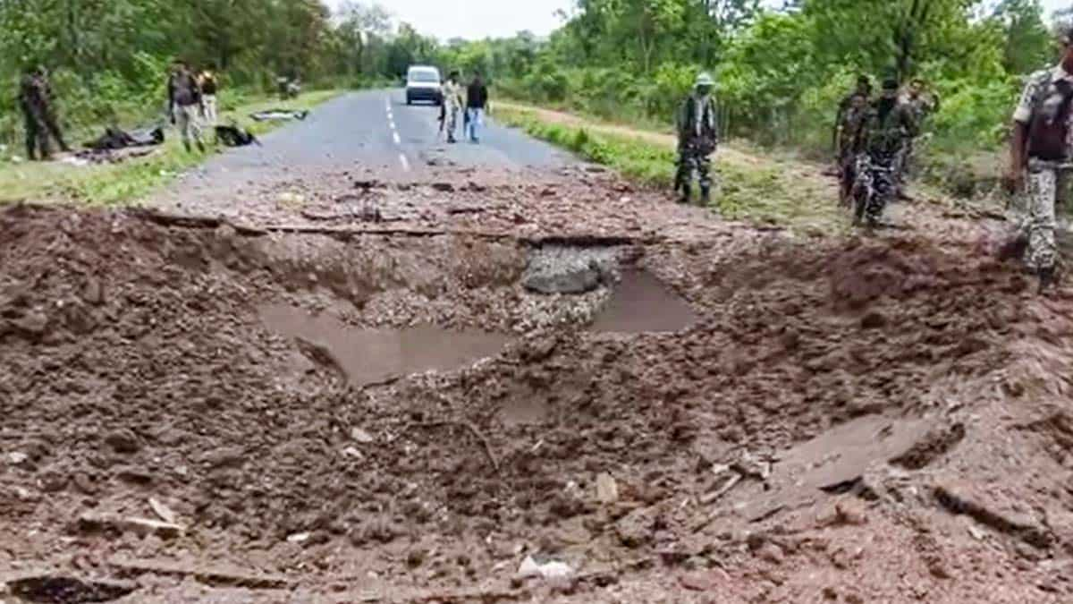 Video Showing Moments After Dantewada Naxal Attack In Chhattisgarh ...