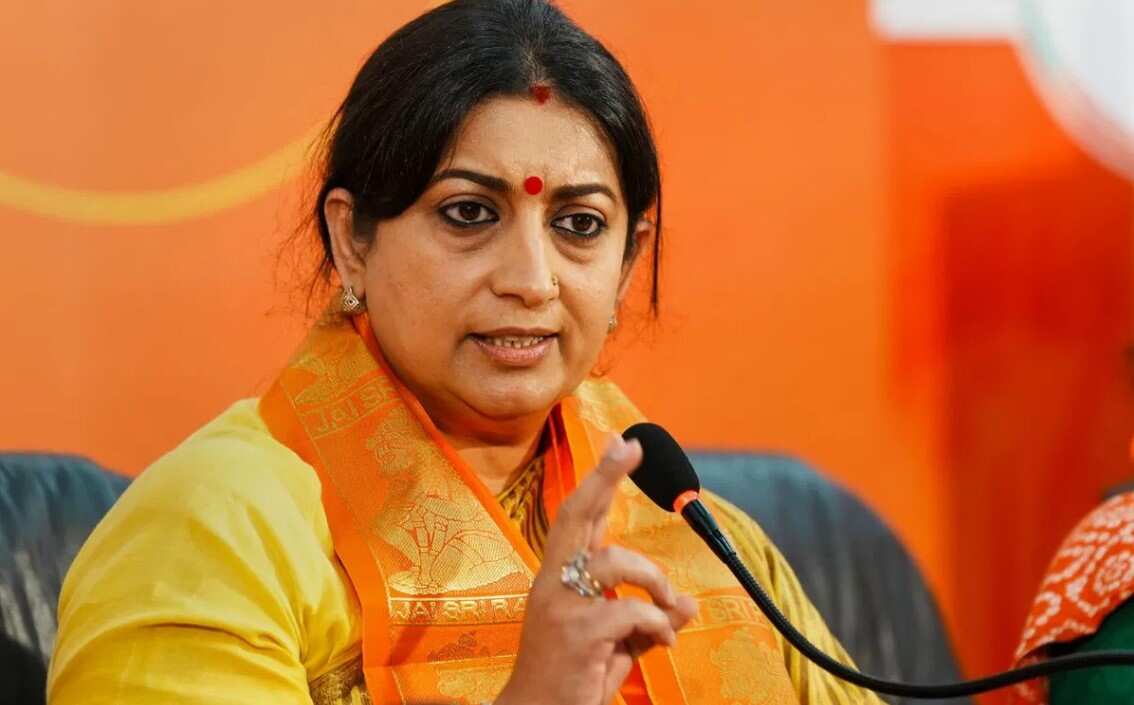 'Those Who Offer Namaz Do Not Worship Idols', Smriti Irani's Big Attack