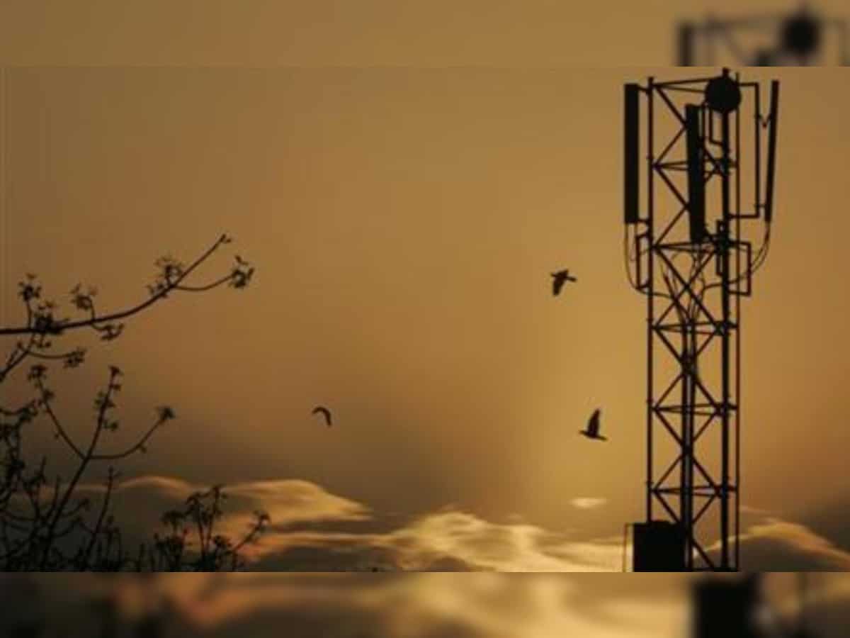 India adds 19.6 lakh telecom subscribers in March: Regulator TRAI