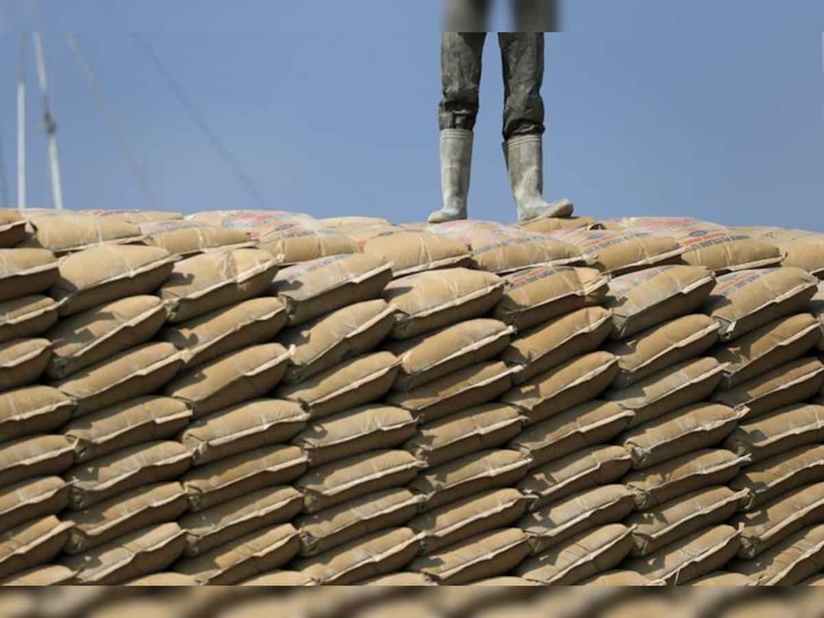 Shree Cement's Q4 profit almost doubles QoQ, stock gains; what should be your strategy?