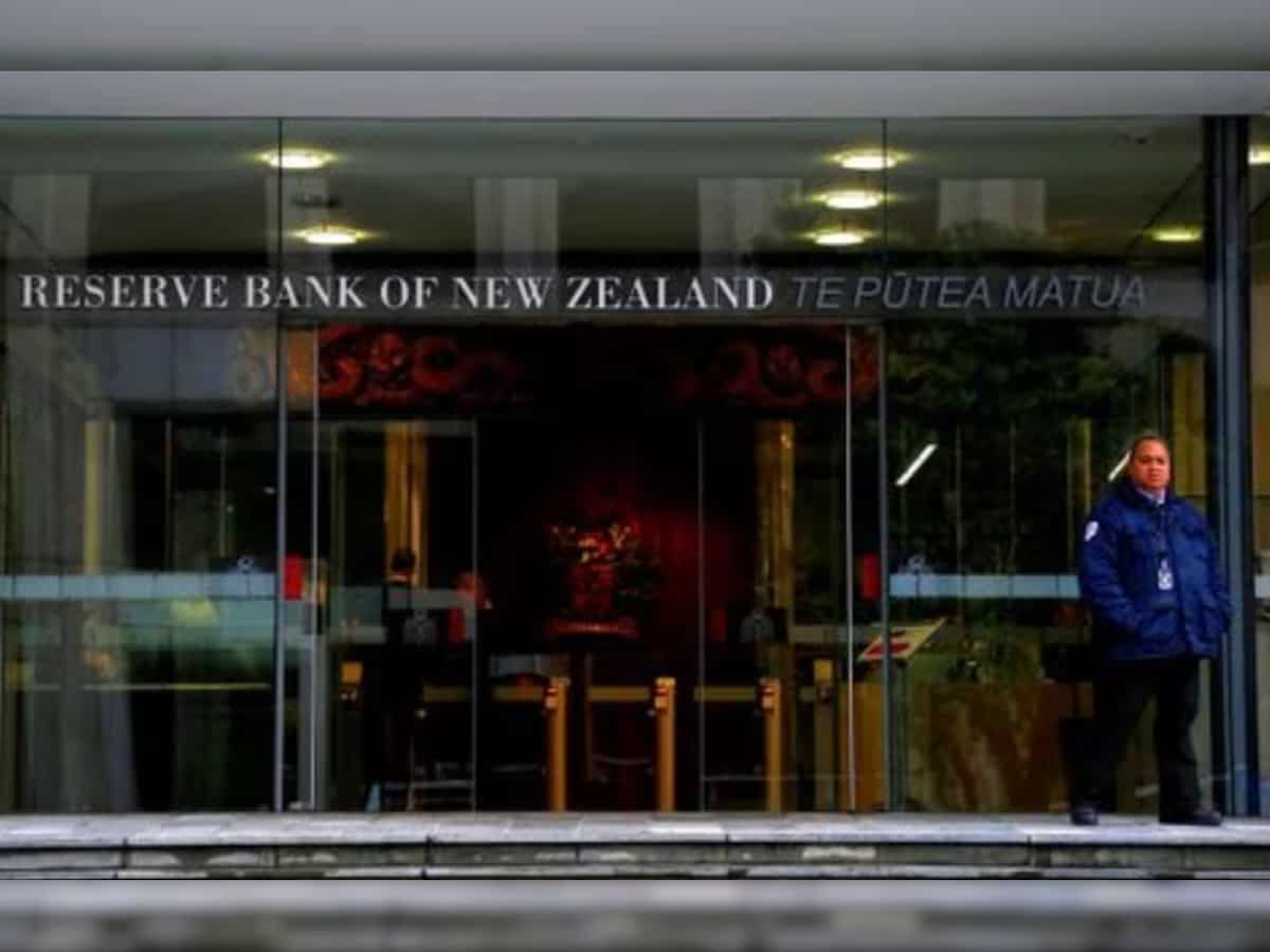 New Zealand's central bank raises cash rate by 25 bps to 5.5%, now at forecast peak