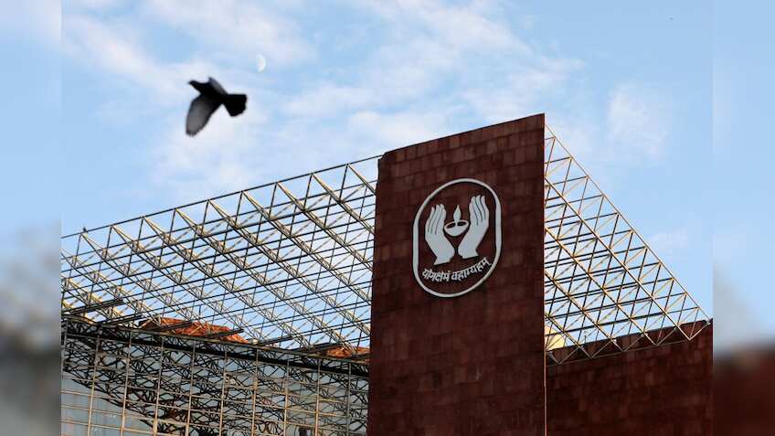 LIC shares rise ahead of Q4 results today; here's what analysts expect