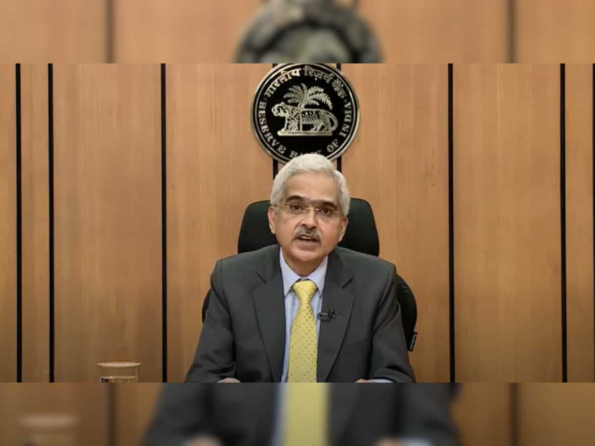 Evergreening of loans: FinMin seconds RBI Governor Shaktikanta Das's caution to private banks   