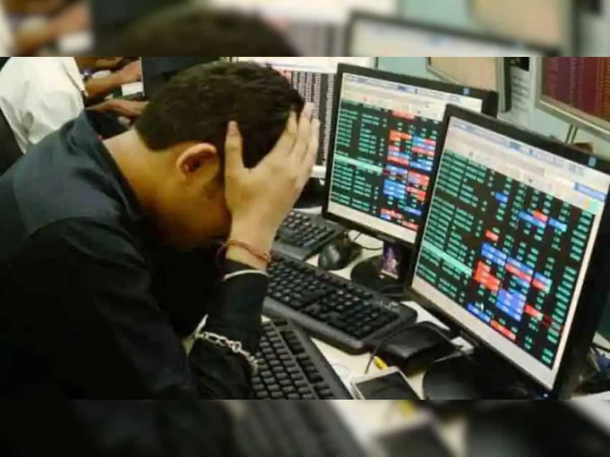 Nifty Bank trims losses, ends 308 pts lower; Axis Bank slips 2%, HDFC Bank down over 1.5%