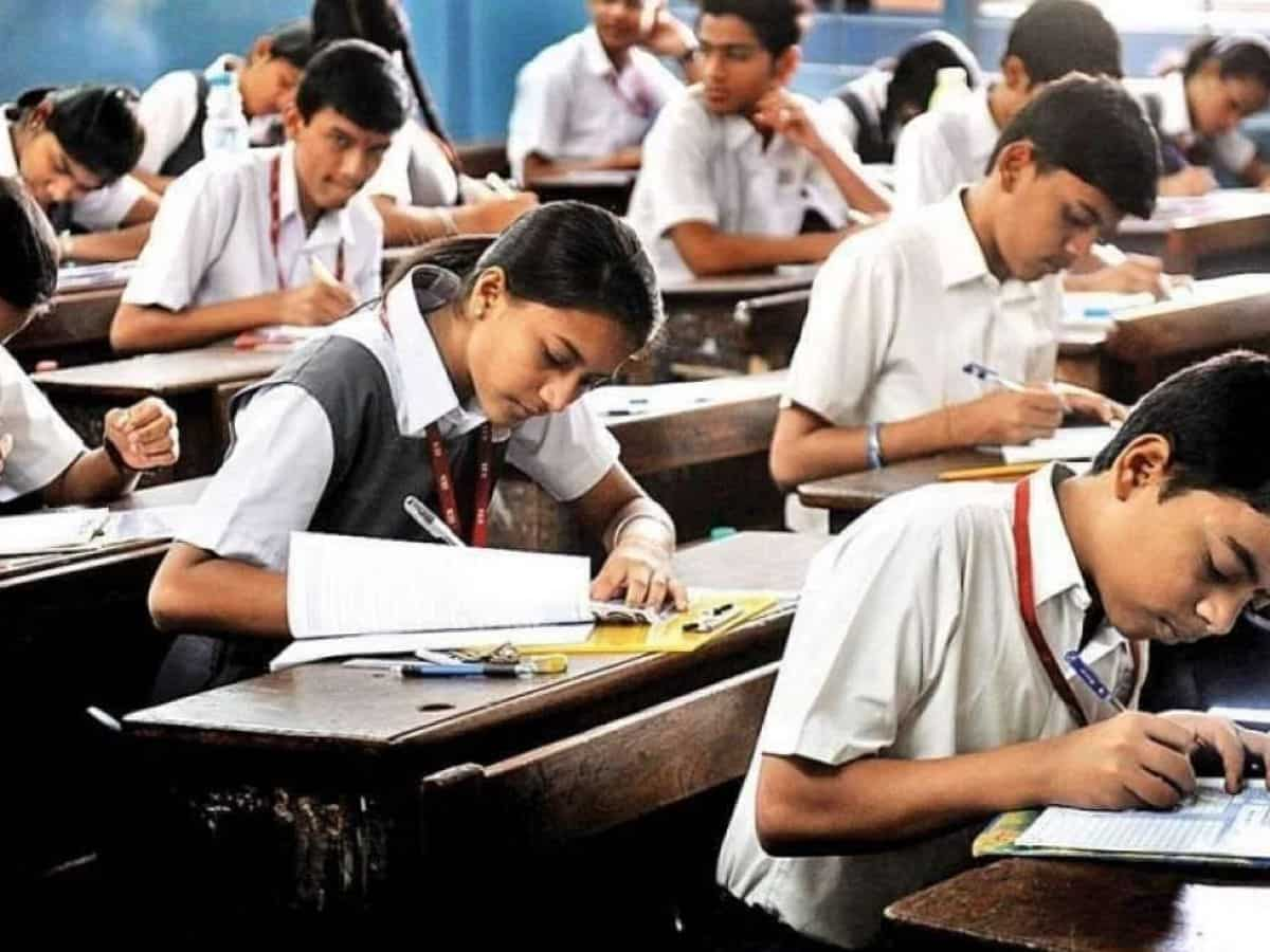 Kerala School Students In Classroom