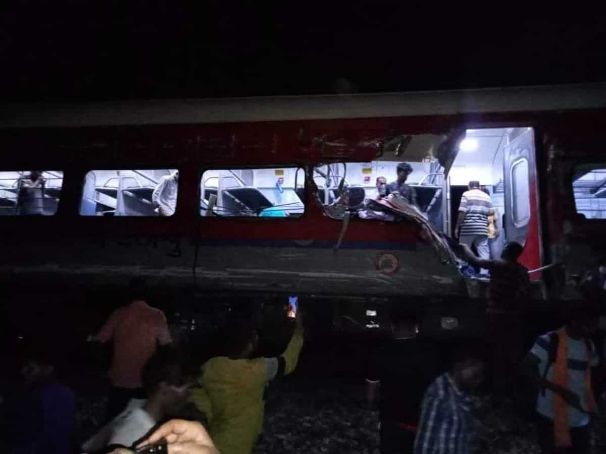 Coromandel Express accident: 70 people dead, over 350 injured, say officials as 12841 Shalimar-Chennai train derails in Odisha's Balasore