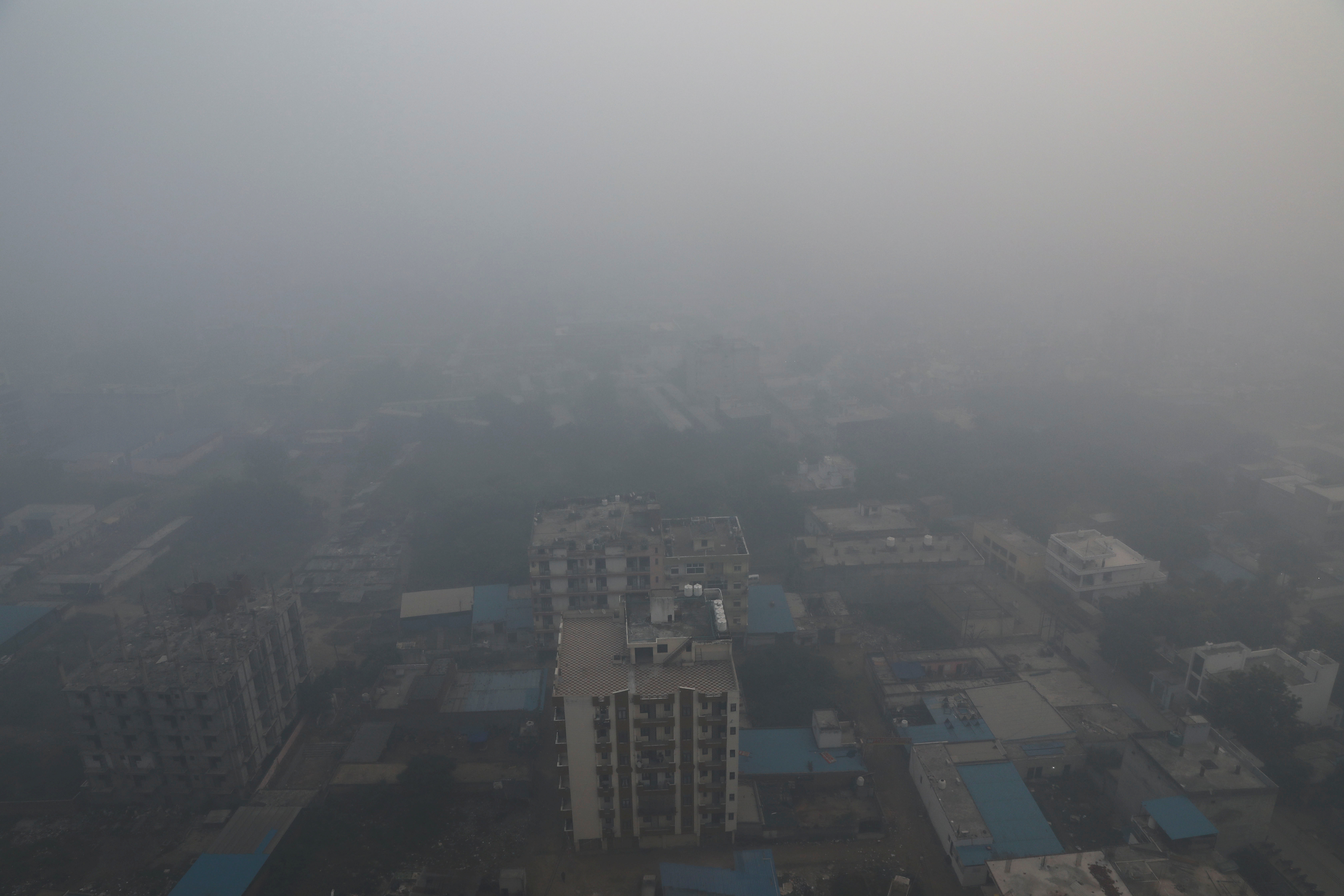 Millions breathing hazardous air as smoke from Canadian wildfires streams south over US