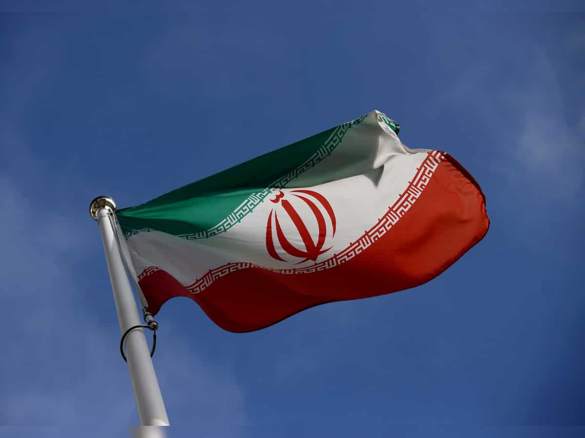 Iran denies report of nearing interim nuke deal with US 