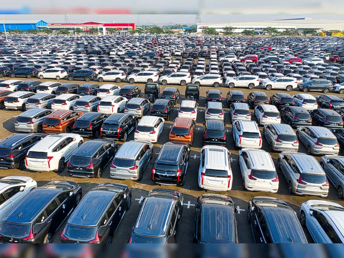 Passenger vehicle wholesales hit record in May at 3,34,247 units: SIAM