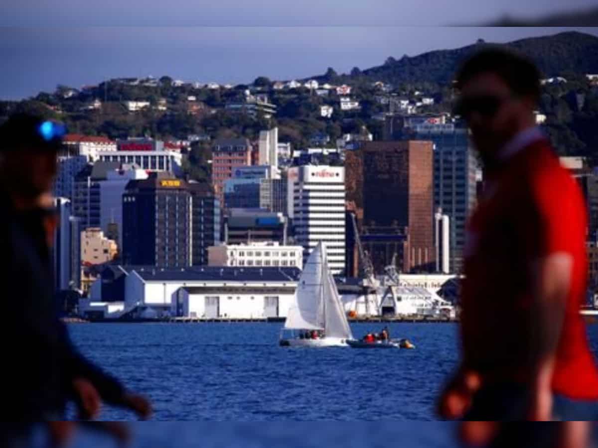New Zealand dips into recession, putting rate hikes in doubt