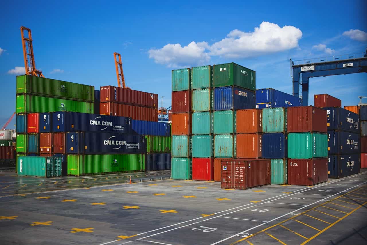 India's exports decline 10.3% to USD 34.98 billion, imports decline 6.6% to  USD 57.1 billion Y-o-Y in May: Govt data | Zee Business