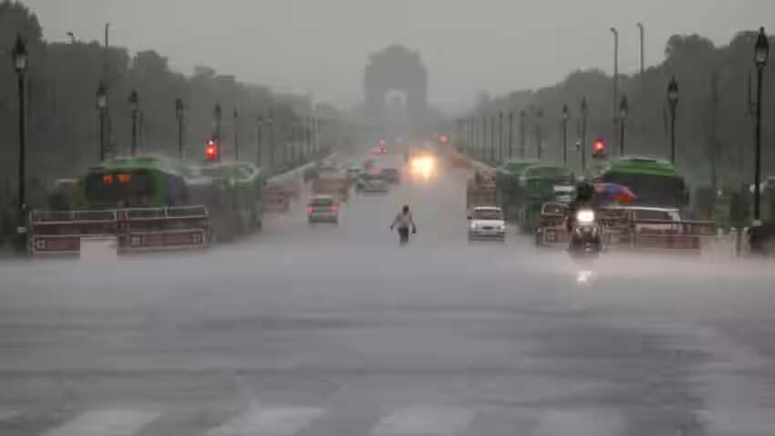 Read more about the article Delhi Weather Forecast: Parts of national capital receive rainfall, due to Cyclone Biparjoy