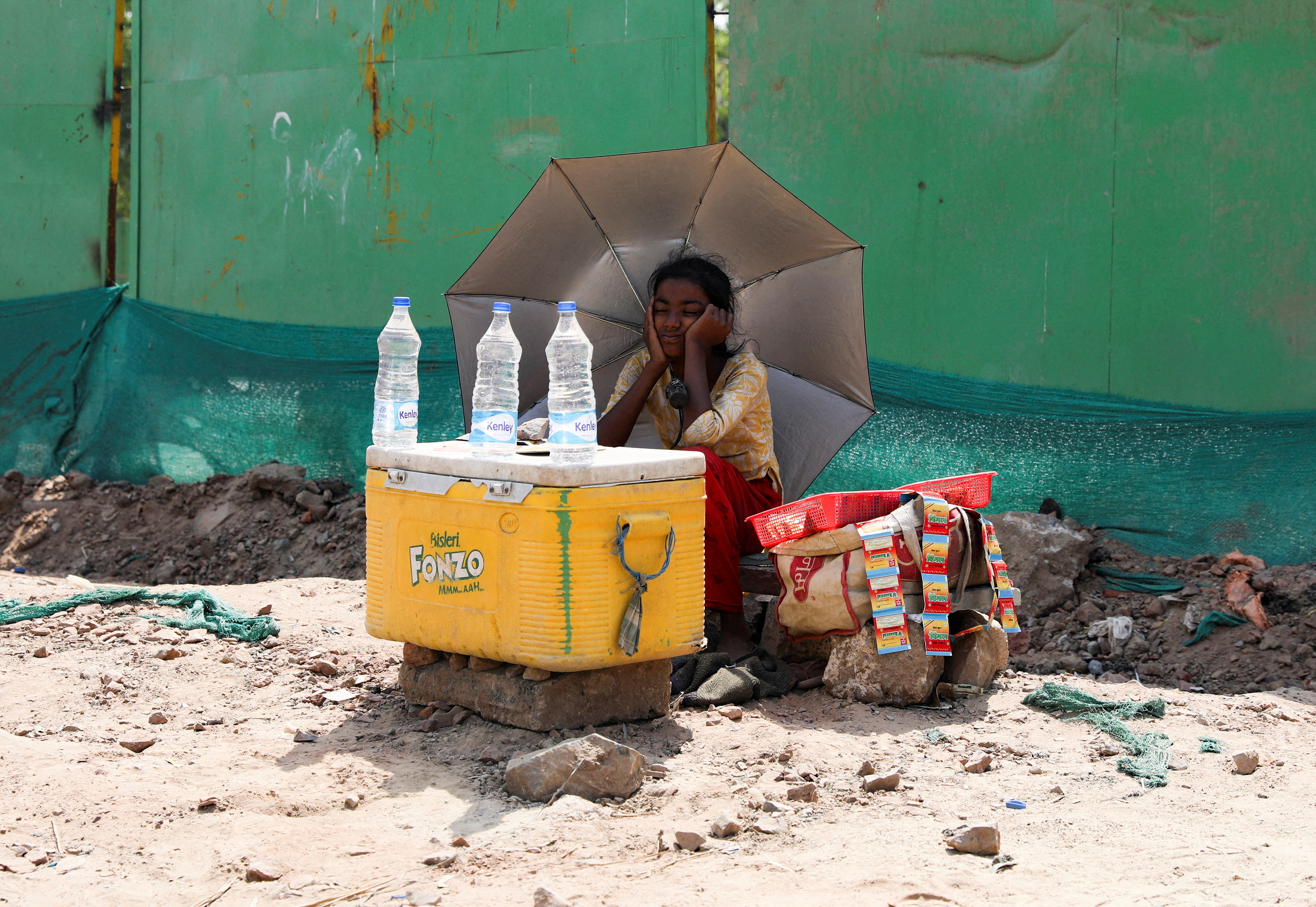 Ballia heat wave deaths: CMS transferred after 57 patients die at district hospital in 4 days, committee to discover cause of fatalities