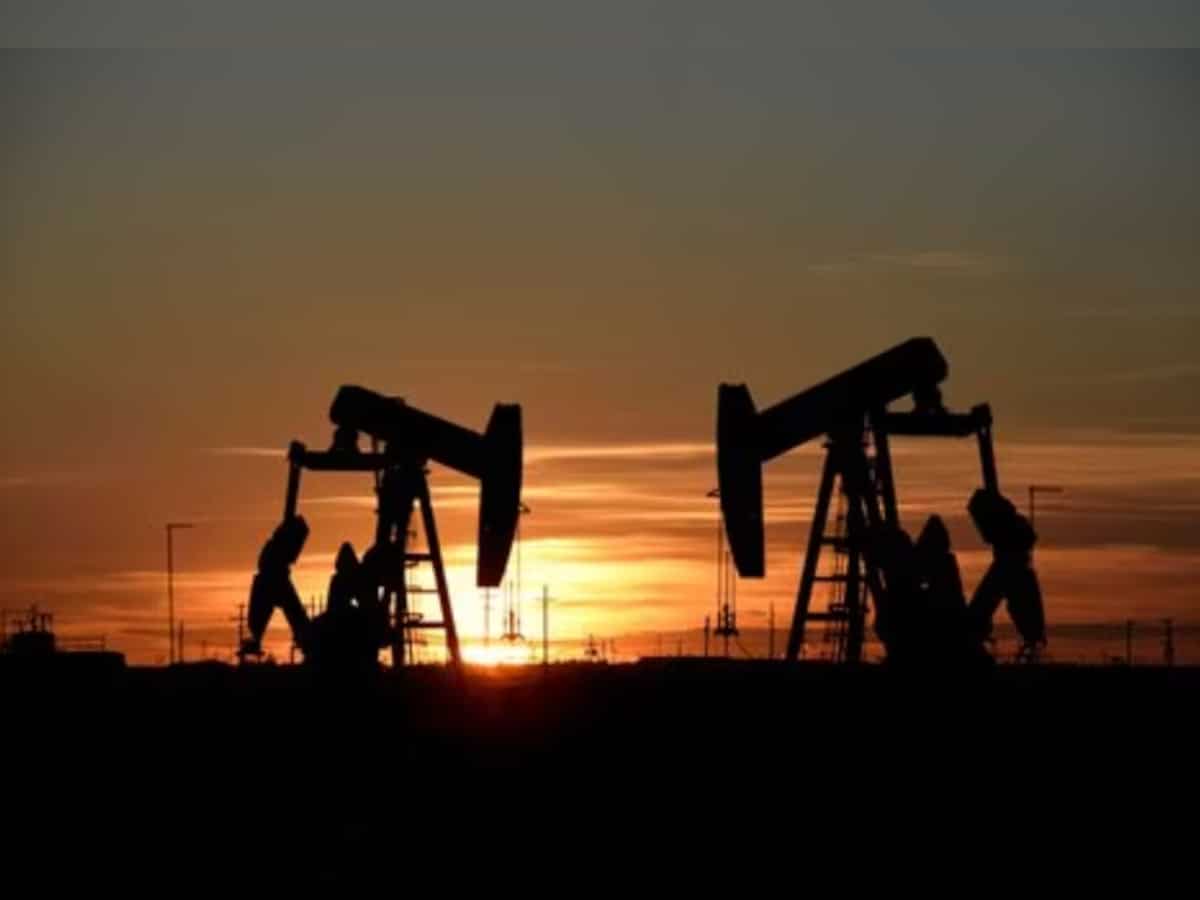 Oil prices ease on weaker Chinese demand picture