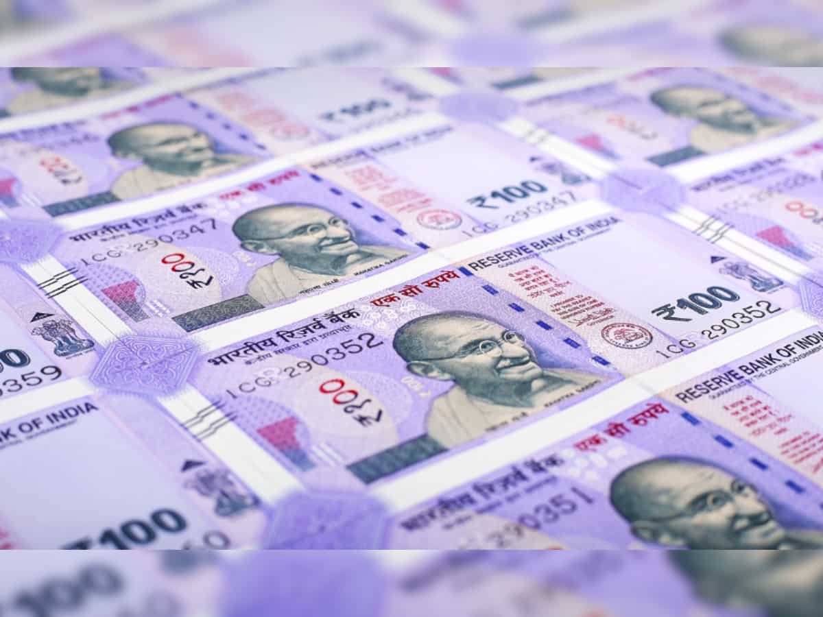 Rupee falls 1 paisa to 82.10 against US dollar