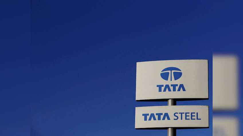 Tata Steel shares trade ex-dividend today, stock up 1%