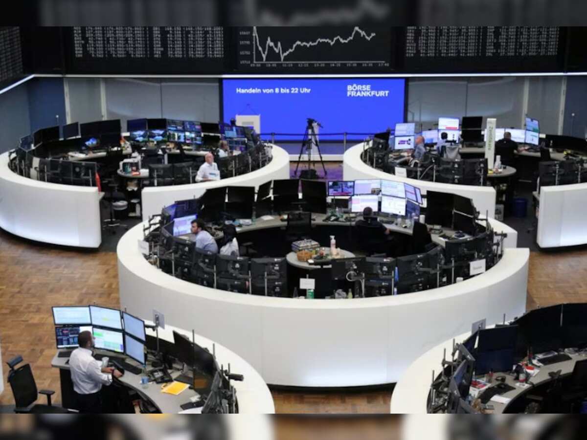 European stocks lack momentum as China boost fades