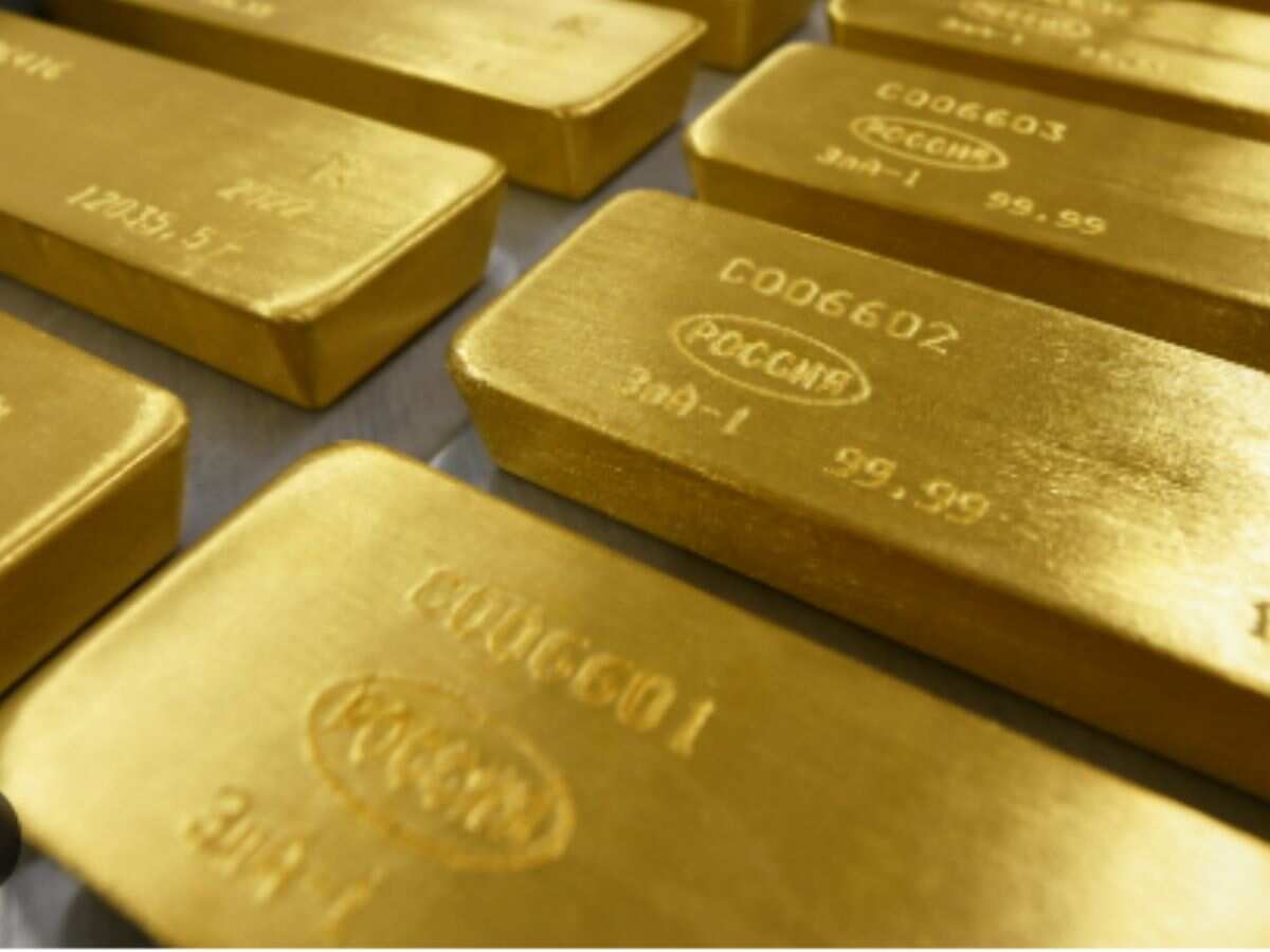 Gold slips after strong US data as focus turns to Powell