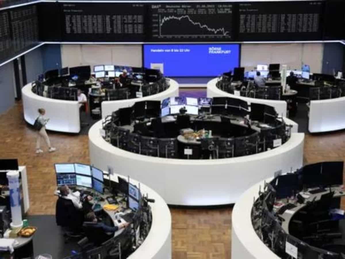 European shares inch up on China boost, rate hike fears limit gains