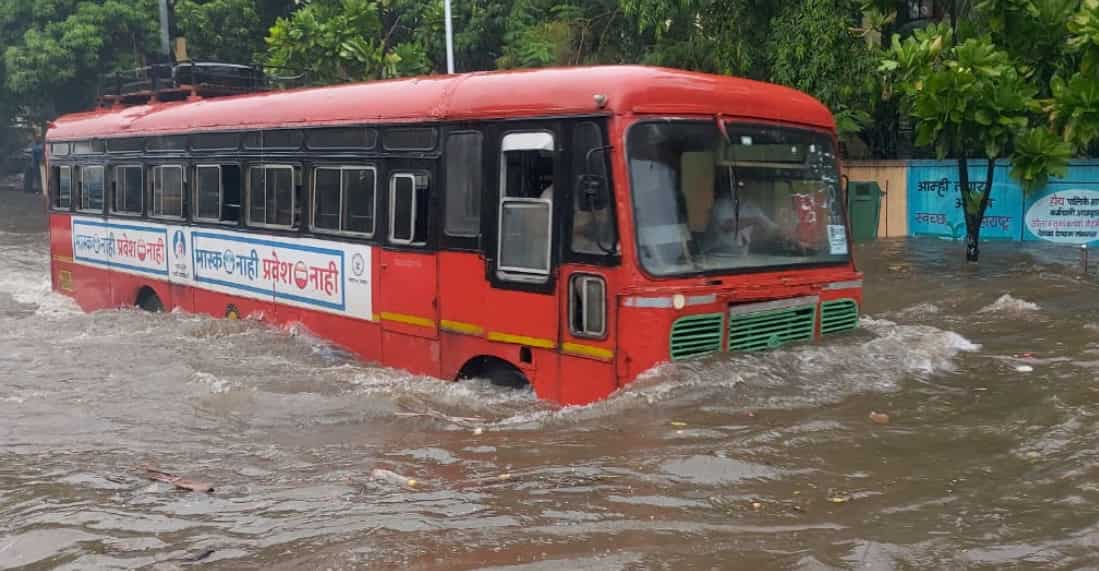 Heavy rains pound Thane, Palghar in Maharastra; 2 persons swept away in ...