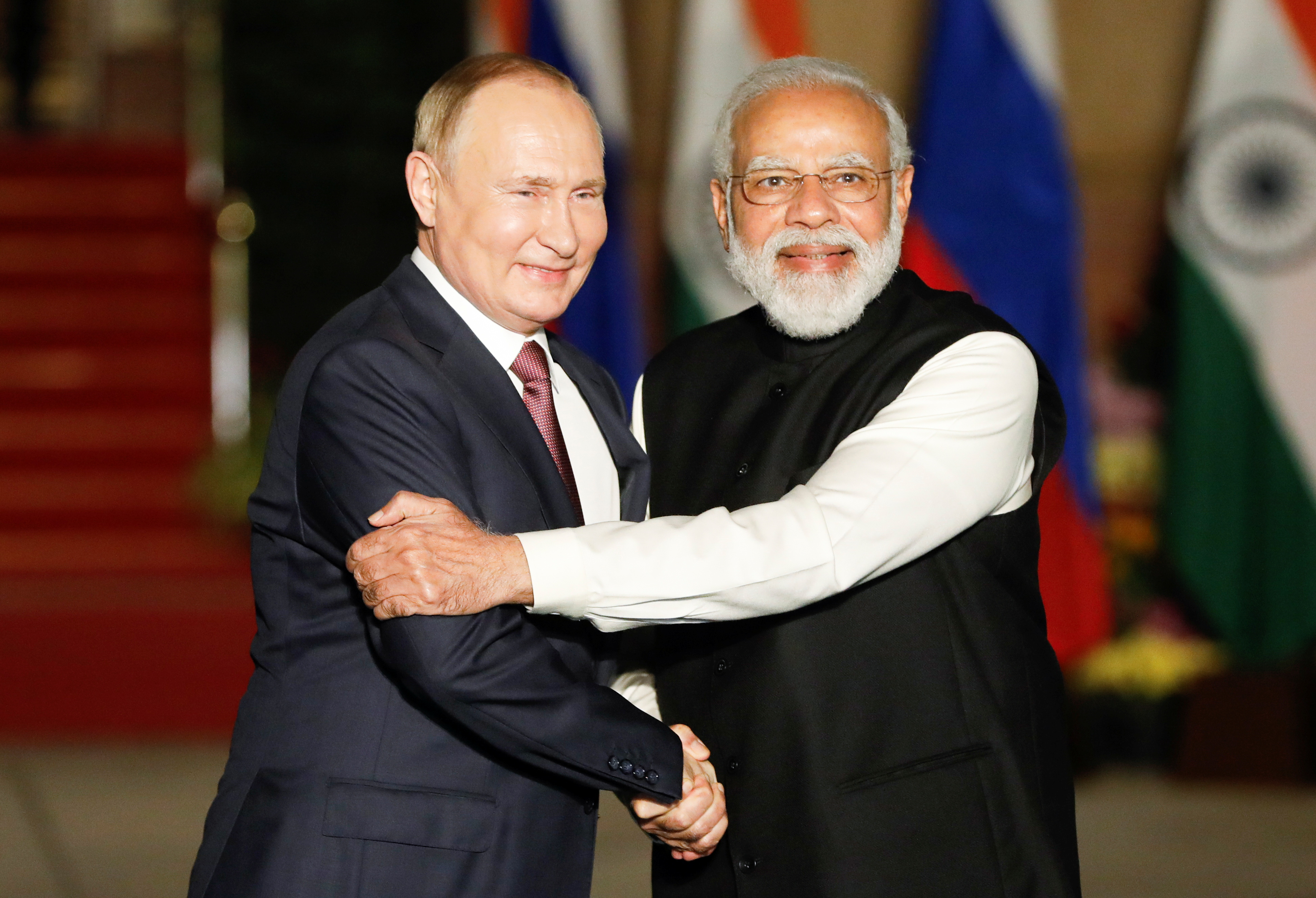 PM मोदी ने रूस के राष्ट्रपति पुतिन से की बातचीत PM Modi talks with Russian President Putin