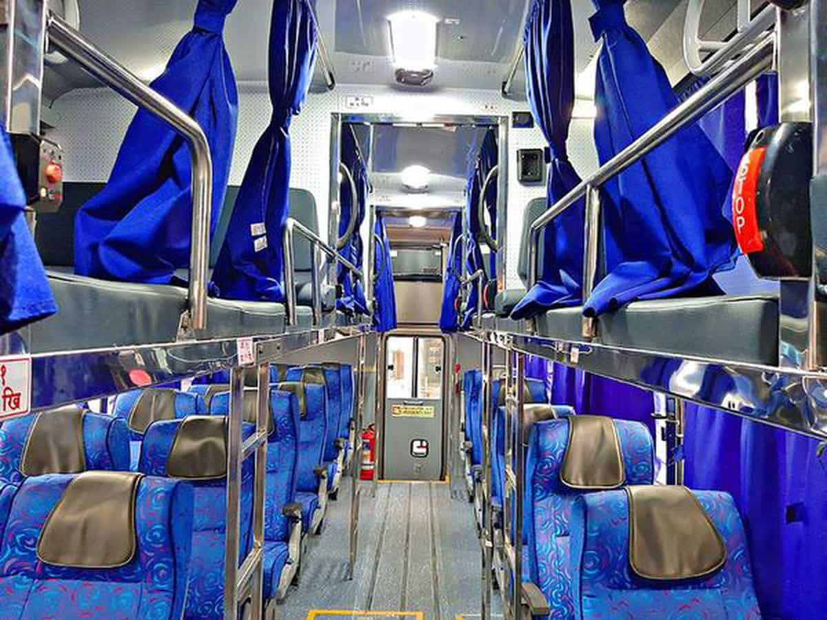 India360: Is it difficult to rescue in a sleeper bus?