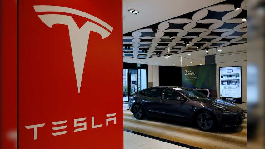 Tesla extends blistering rally after quarterly deliveries beat