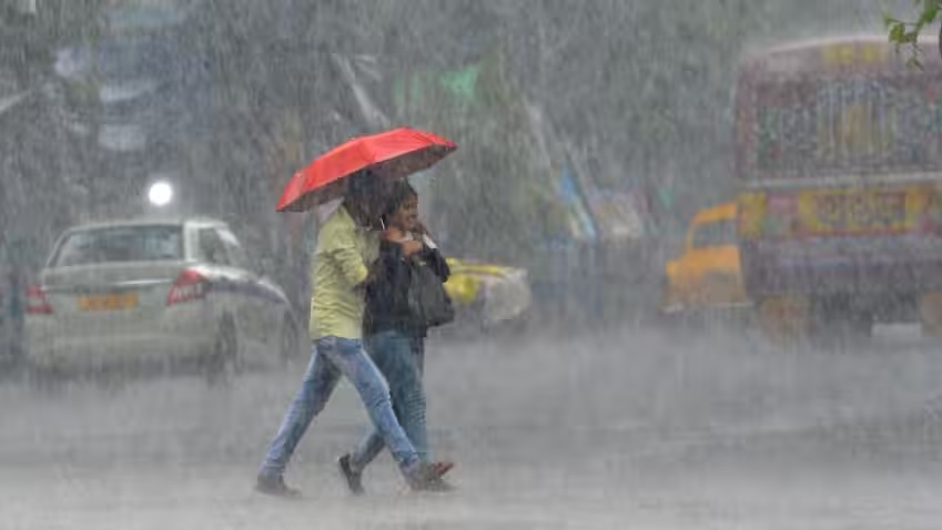 Heavy rains bring life to standstill in Rajasthan, Mount Abu records ...