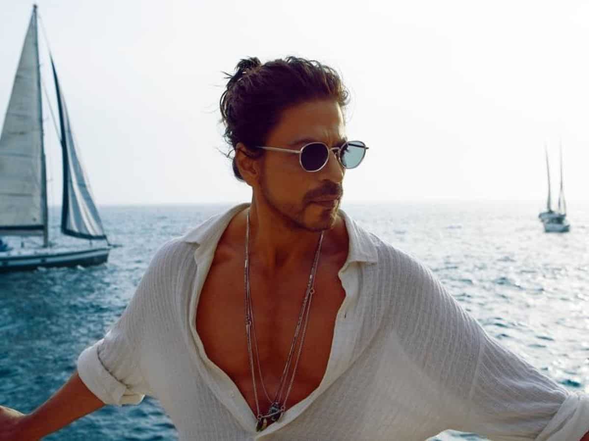 Shah Rukh Khan's Jawan teaser leaves fans awestruck, take a look at actor's net  worth, luxury cars, bungalow and fees per movie