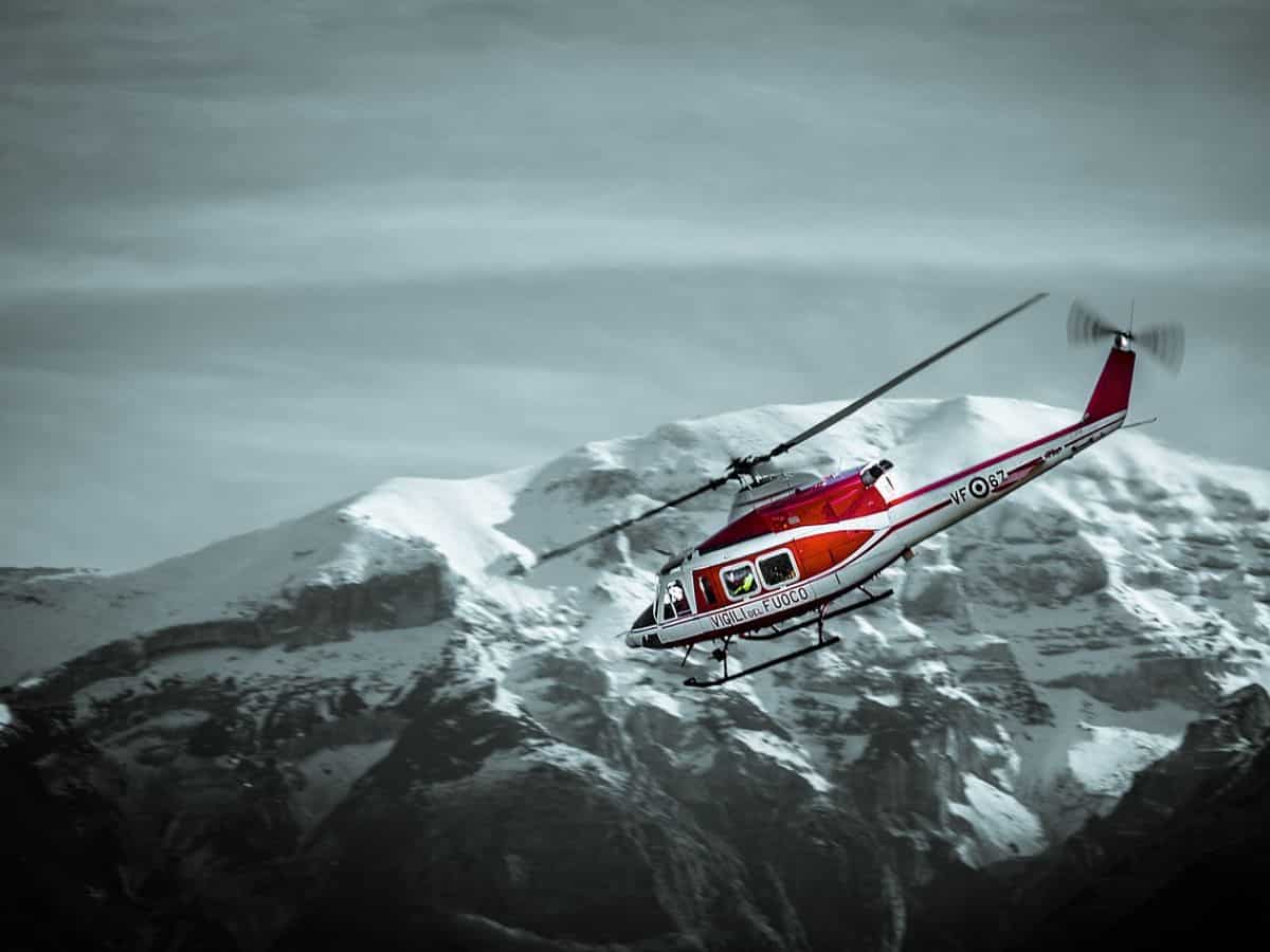 All 6 aboard helicopter carrying Mexican tourists are killed in a crash near Mount Everest in Nepal 